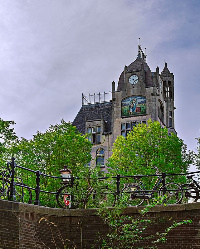 msterdam