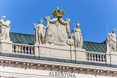 Viena