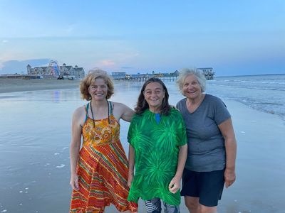 OOB with Hildegarde and Marianne