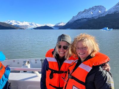 crossing Lago Grey