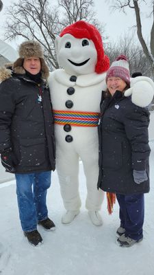 Gudas' and Bon Homme