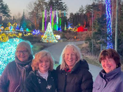 Back to Maine and the Gardens aglow in Boothbay