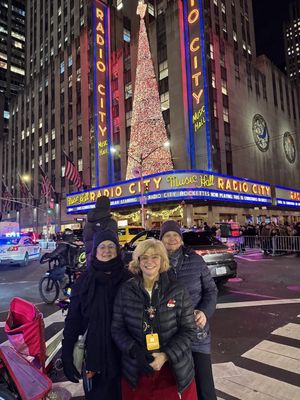 Radio City Music Hall with Marianne and Jean