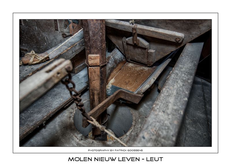 060 Staakijzer en schuddebak