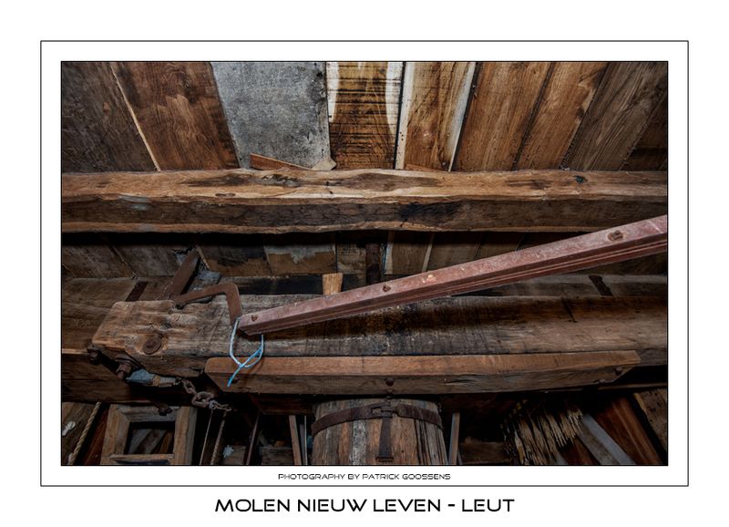 080 Lichtwerk molensteen