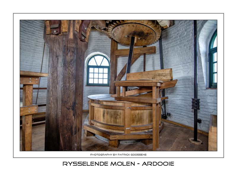028 De steenzolder 2 paar stenen