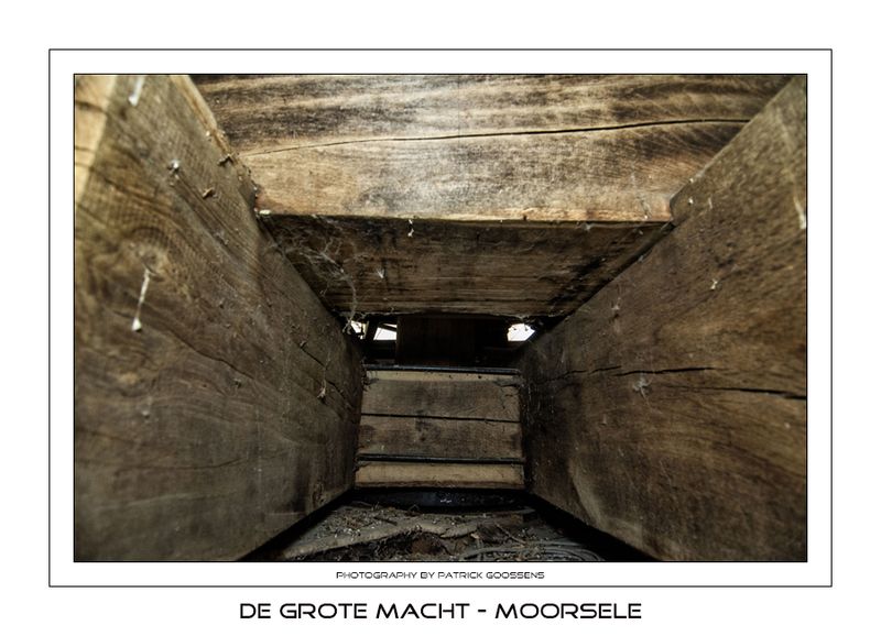 012 De zetel van de kap