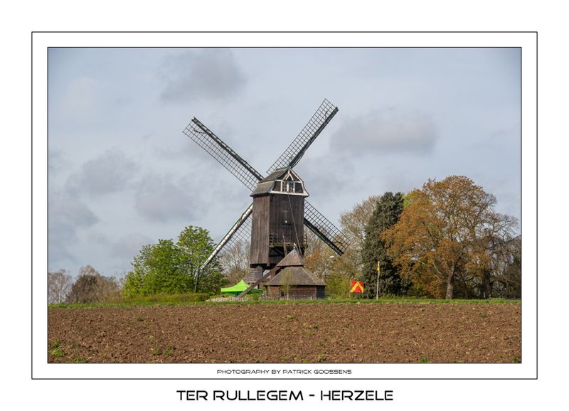 074 De windmolen met rosmolen