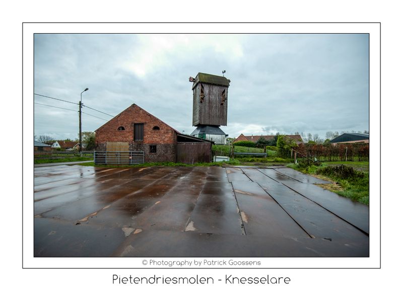 098 Een laatste blik op de molen op de staak