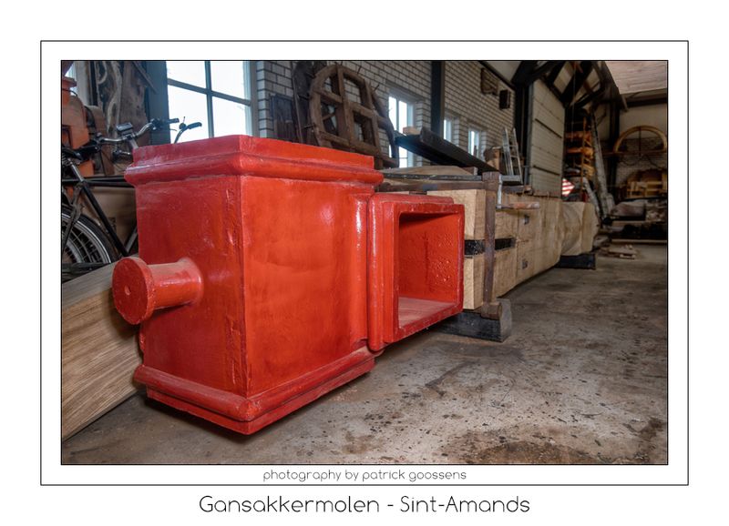 076 Bovenas met askop