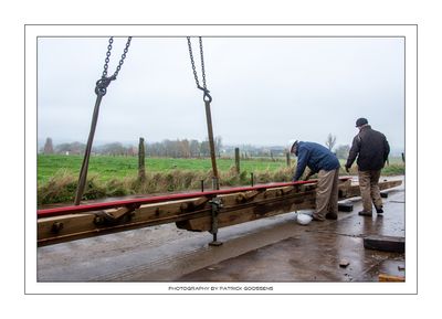 024 1 wiek word gemonteerd op de pestel