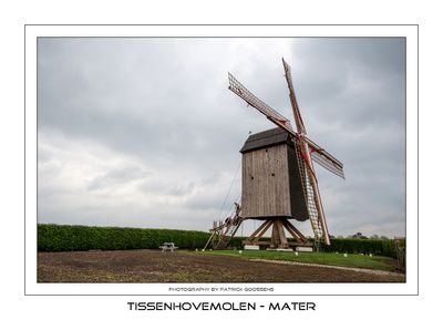 076
