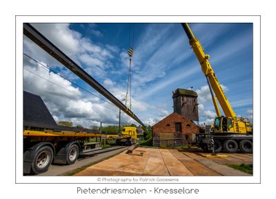 096 Laden roeden en staart om naar het atelier te brengen
