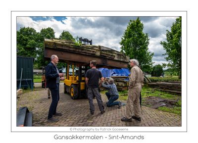 138 Oude steenbalk
