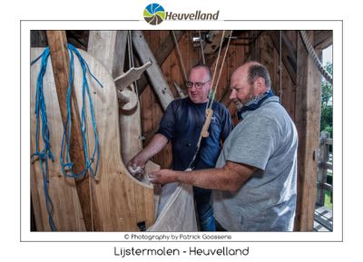 086 Andy en Hans aan de meelgoot