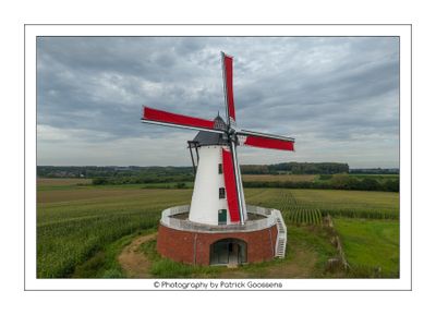 Focus op de restauratie van de molen van Saintes( Tubize)