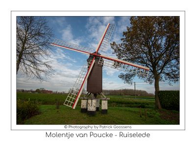 Klein staakmolentje op schaal 1/3 in Ruiselede