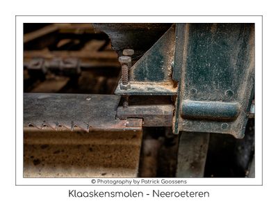 062