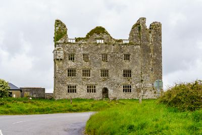 Leamenh Castle Ruins