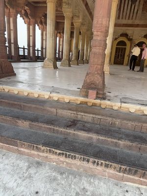 IMG_2609-5_013952.jpeg
