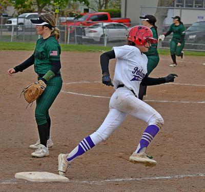 PHS SOFTBALL 4-3-24