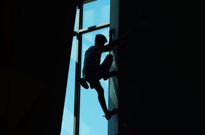 SilhouetteRockClimber3294