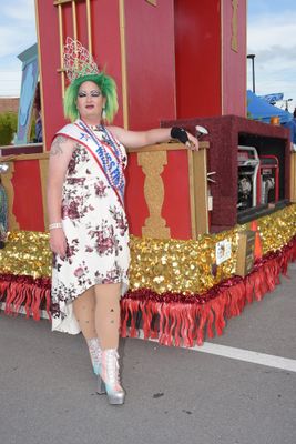 Parade32-47.jpg