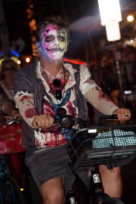 ZombieMarch228k.jpg