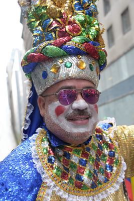 HispanicParade74.jpg