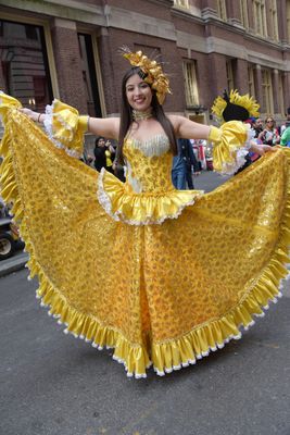 HispanicParade43.jpg