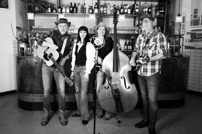 The Porchville Stringband 15 feb 2025 foto Jurjen Bolsenbroek-12.jpg