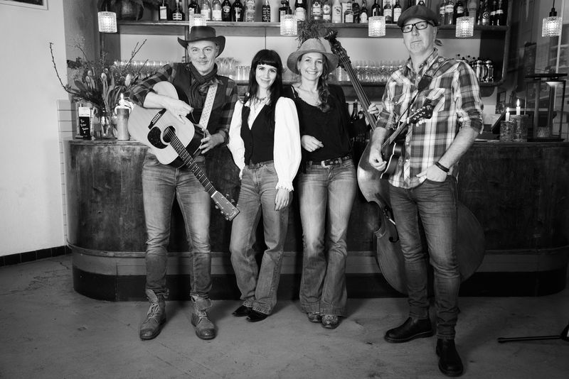 The Porchville Stringband 15 feb 2025 foto Jurjen Bolsenbroek-14.jpg