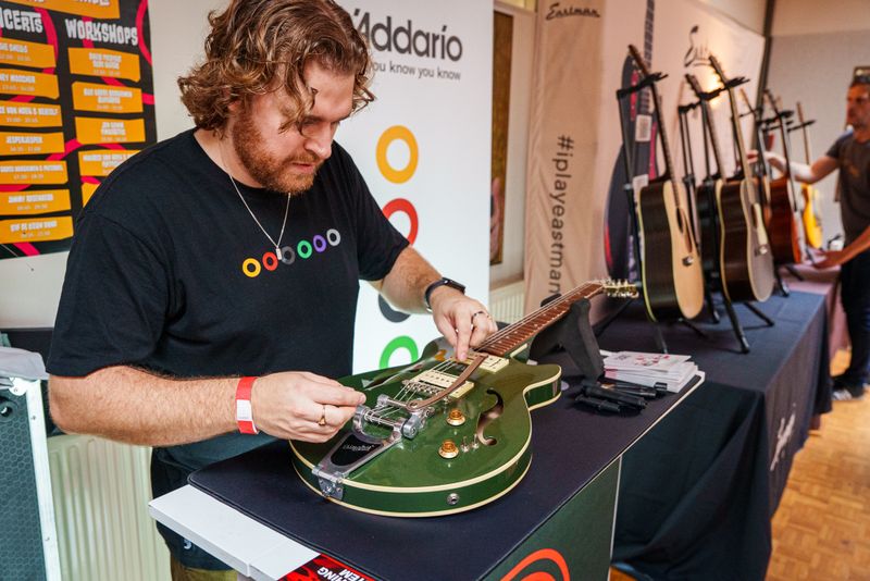 Fellows 25 DAddario restring foto- Jurjen Bolsenbroek 001.jpg
