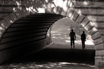  Tunnel Walk