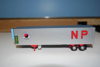 NP trailer roadside.JPG