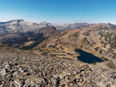View north from Tioga Peak