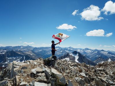 A Californian Patriot on the Summit (13,140ft; 4005m)