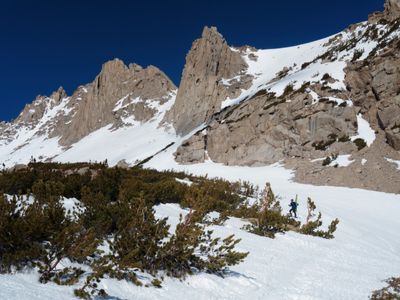 Reaching the E-face of University Peak