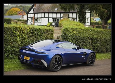 Aston Martin Vantage