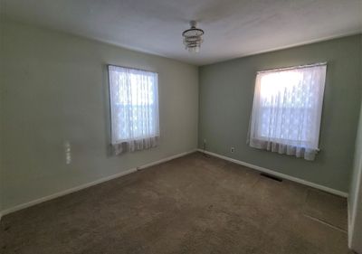 Bedroom 11.jpg