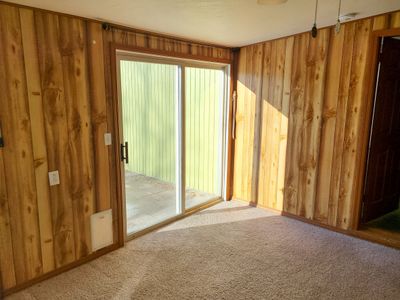 Family room 5.jpg