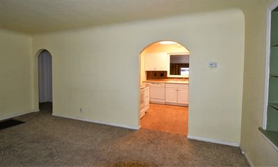 Living room 4.JPG