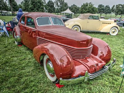 1937 Cord 812 Beverly