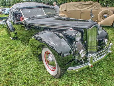 1940 Packard 1806 Convertible Victoria Darren