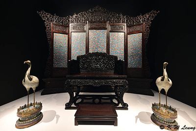 Furniture in the Forbidden City DSC_5750