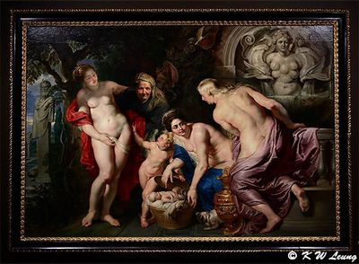 The discovery of the infant Erichthonius is a painting by Peter Paul Rubens DSC_6357