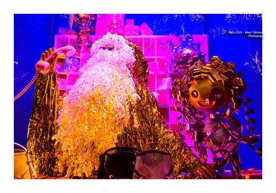 Christmas windows and Galeries Lafayette 14