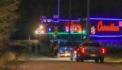 2022 CP Holiday Train Arriving Smiths Falls 90D44641