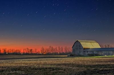 Barn At Dawn 90D62899-03