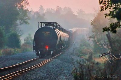 CP 118 End-of-Train At Sunrise 90D81810